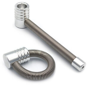 Twister Pipe (10cm) | Metalen pijp met spiraalveer